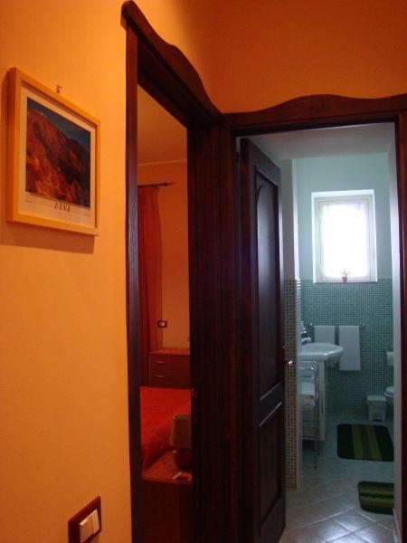 B&B Terra Niura Ніколозі Екстер'єр фото